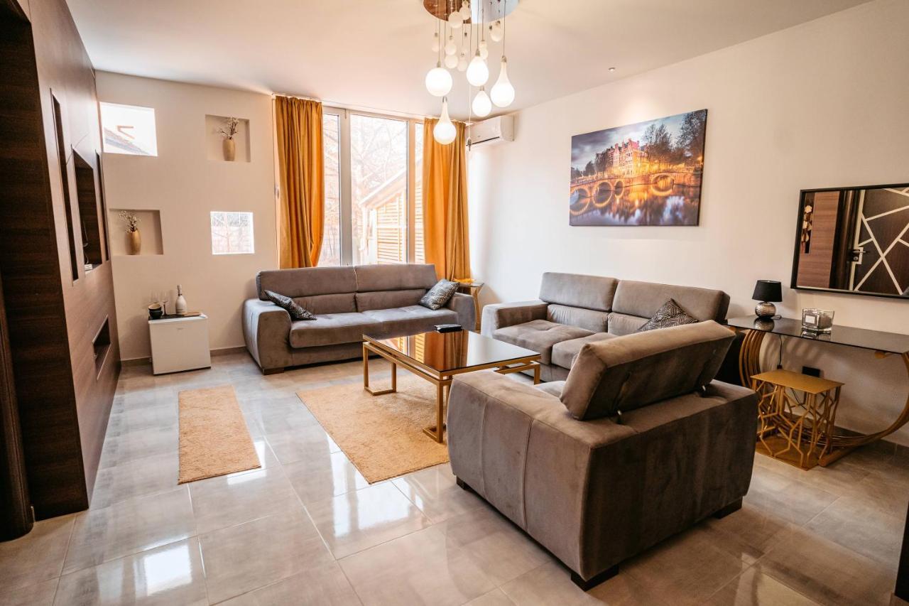 Magico Rooms & Apartments Ni Dış mekan fotoğraf